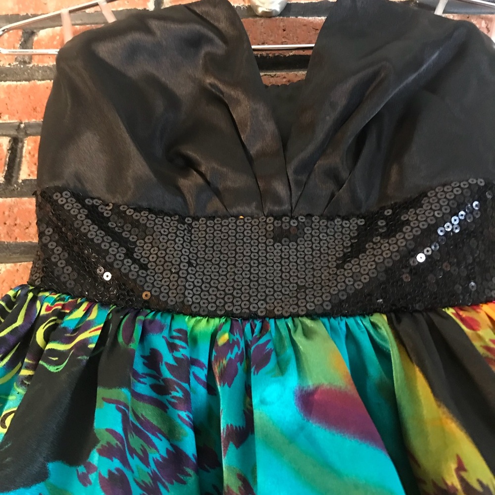 Studio Y Strapless Dress SZ-3/4 - Picture 4 of 8